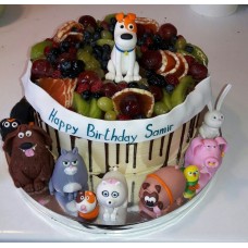 Прикраси для торту на день народження.
